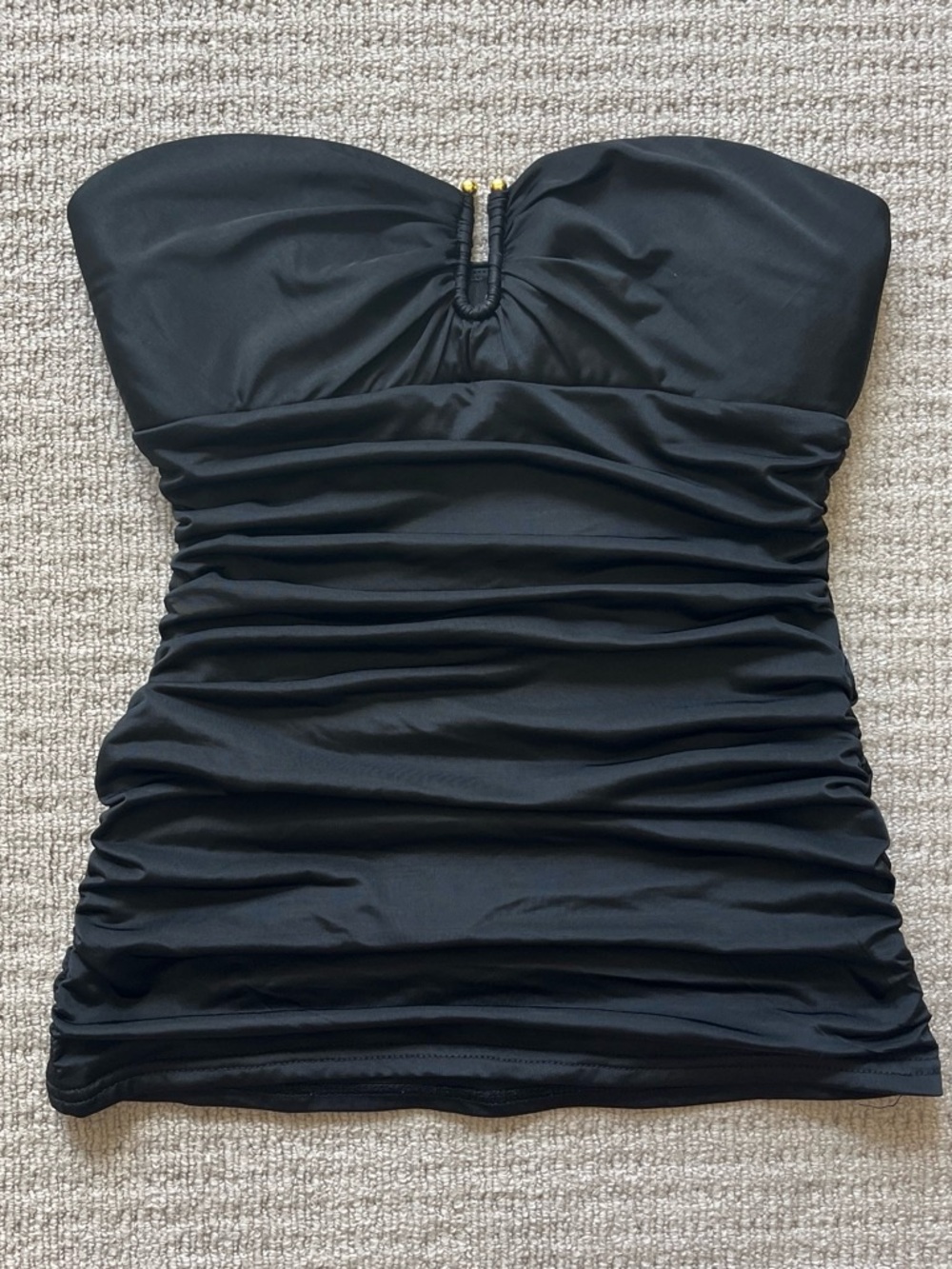 Y2K Seductions black ruched strapless tube top